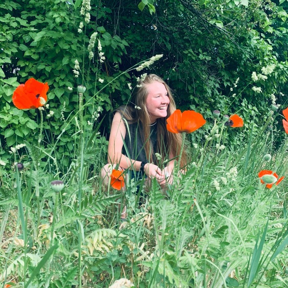 Meet your Posher, Savanna - Picture 1 of 1